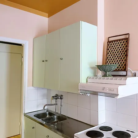 Vaerikaes Koti Laehellae Keskustaa *