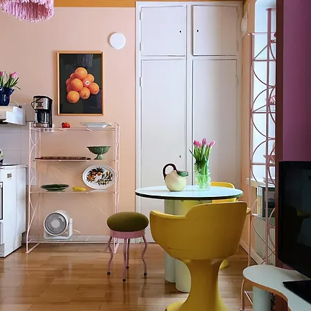 Vaerikaes Koti Laehellae Keskustaa Διαμέρισμα Ελσίνκι